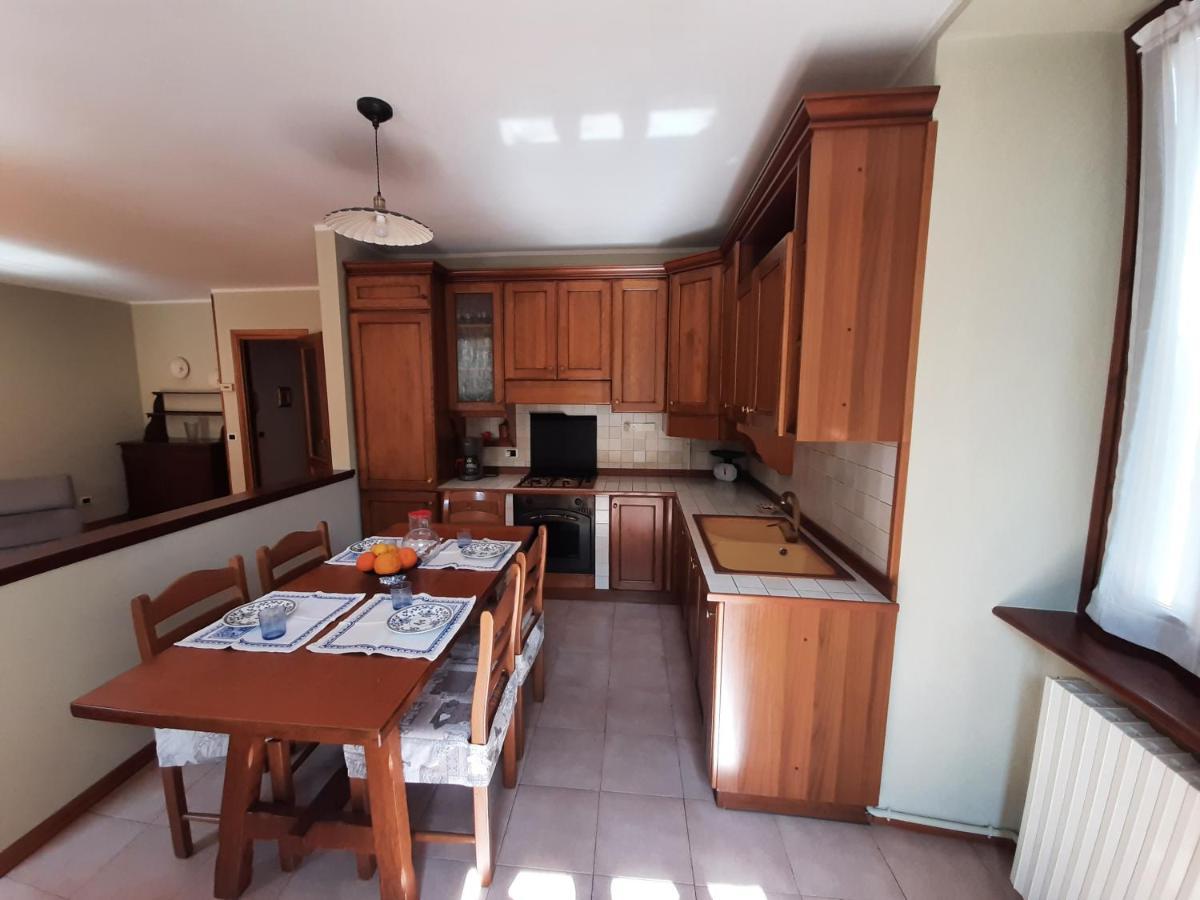 Appartamento Casa Castel Gargnano Esterno foto