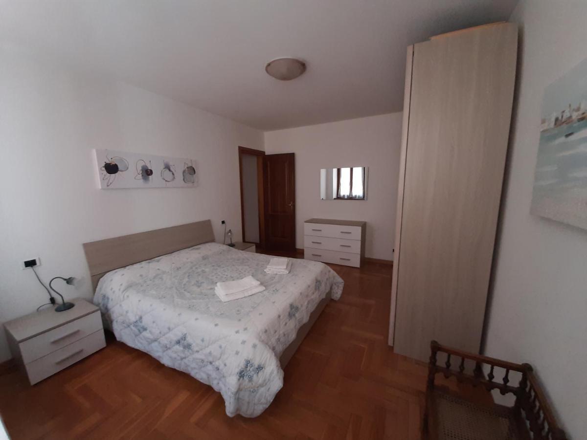 Appartamento Casa Castel Gargnano Esterno foto