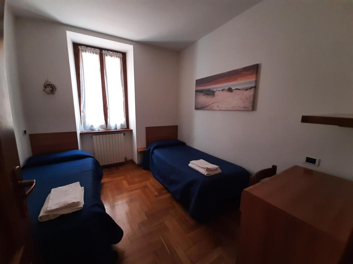 Appartamento Casa Castel Gargnano Esterno foto